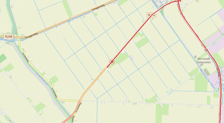 Kaart van de omgeving van de melding, met de kazerne die is gealarmeerd