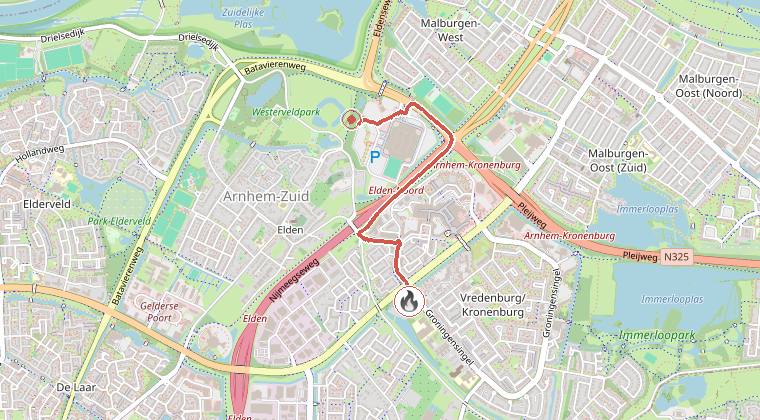Kaart van de omgeving van de melding, met de kazerne die is gealarmeerd
