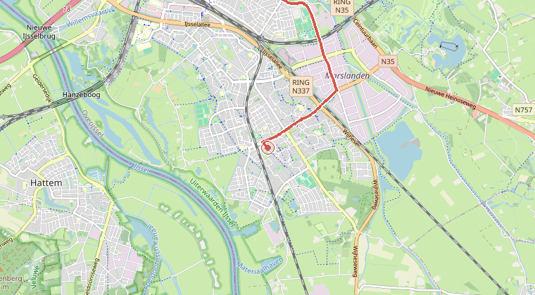 Kaart van de omgeving van de melding, met de kazerne die is gealarmeerd