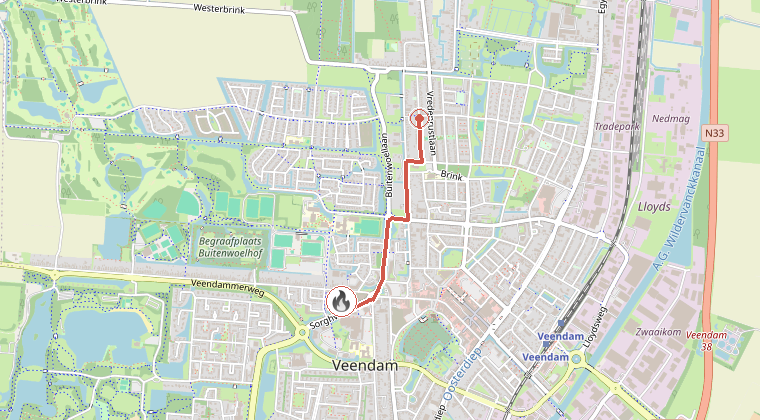 Kaart van de omgeving van de melding, met de kazerne die is gealarmeerd