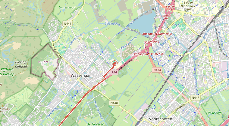 Kaart van de omgeving van de melding, met de kazerne die is gealarmeerd