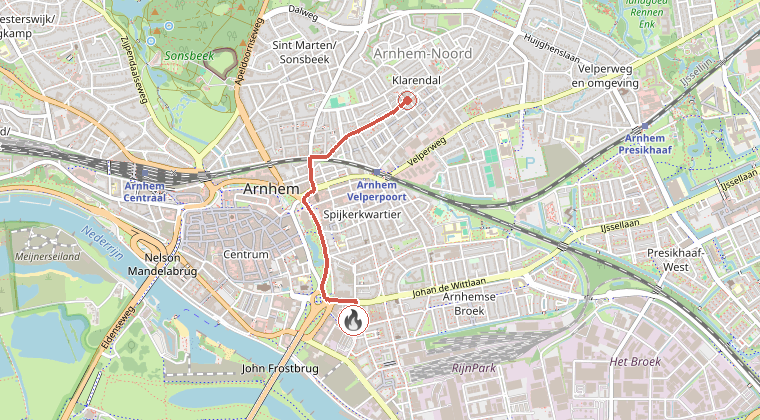 Kaart van de omgeving van de melding, met de kazerne die is gealarmeerd