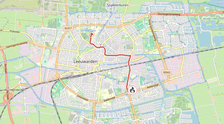 Kaart van de omgeving van de melding, met de kazerne die is gealarmeerd