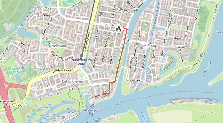 Kaart van de omgeving van de melding, met de kazerne die is gealarmeerd