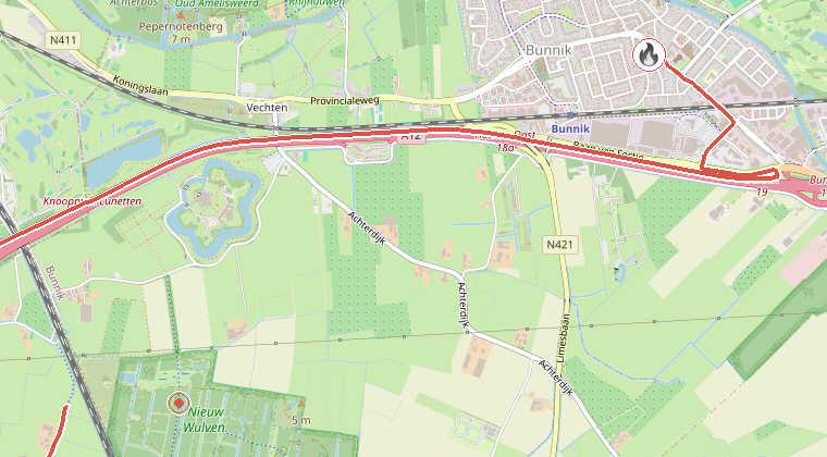 Kaart van de omgeving van de melding, met de kazerne die is gealarmeerd