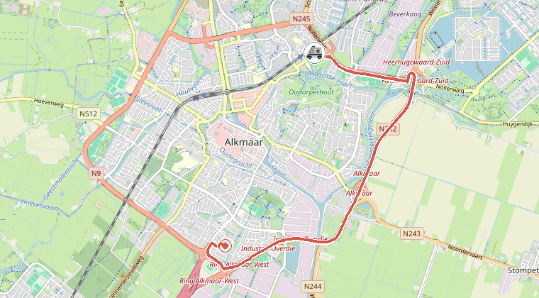 Kaart van de omgeving van de melding, met de kazerne die is gealarmeerd