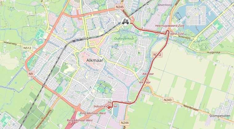Kaart van de omgeving van de melding, met de kazerne die is gealarmeerd