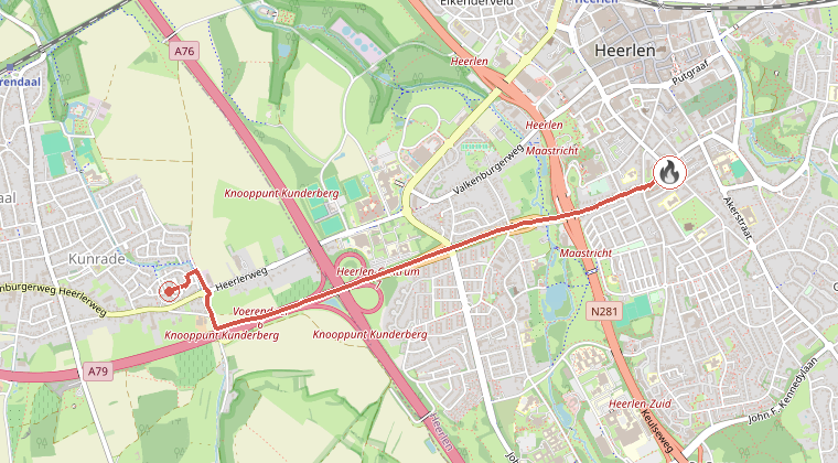 Kaart van de omgeving van de melding, met de kazerne die is gealarmeerd