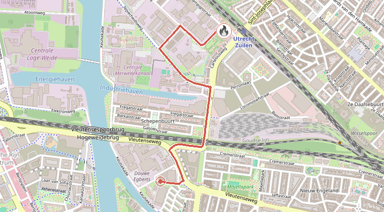 Kaart van de omgeving van de melding, met de kazerne die is gealarmeerd