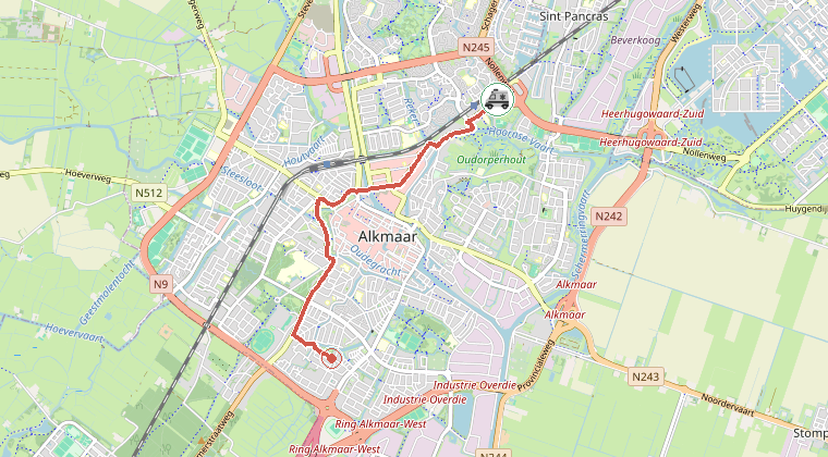 Kaart van de omgeving van de melding, met de kazerne die is gealarmeerd