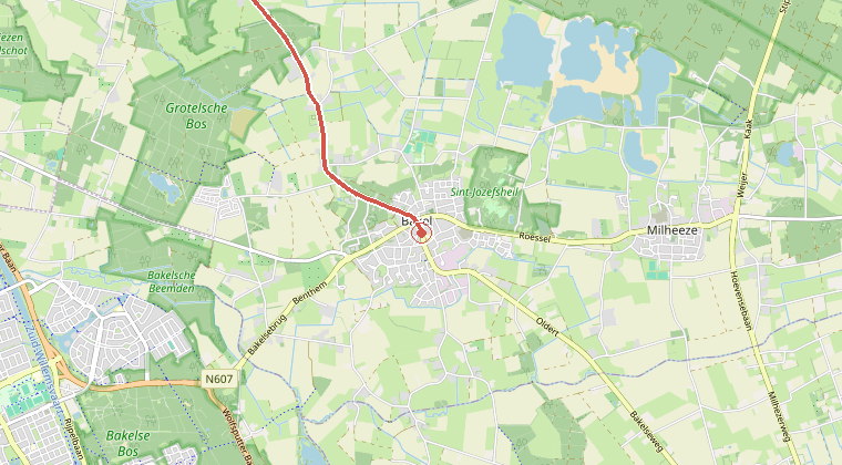 Kaart van de omgeving van de melding, met de kazerne die is gealarmeerd