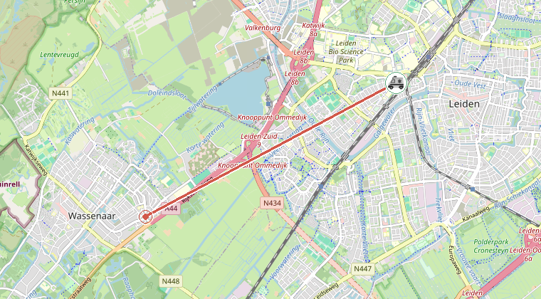 Kaart van de omgeving van de melding, met de kazerne die is gealarmeerd