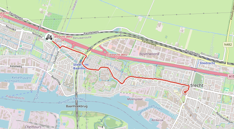 Kaart van de omgeving van de melding, met de kazerne die is gealarmeerd