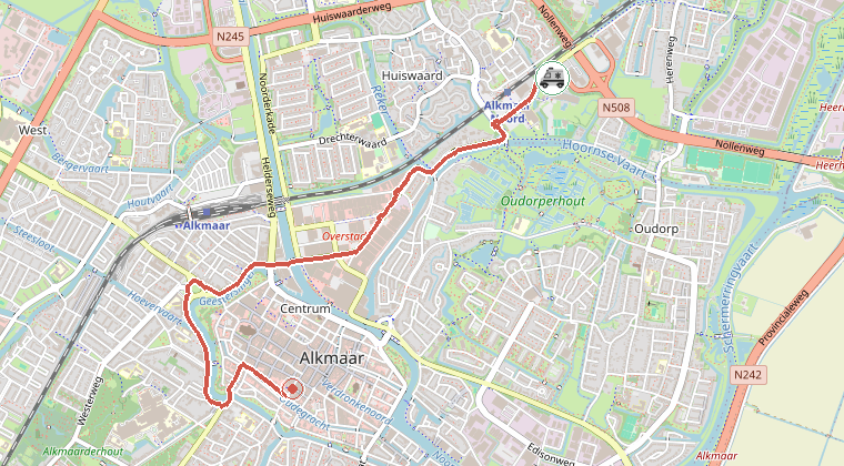 Kaart van de omgeving van de melding, met de kazerne die is gealarmeerd