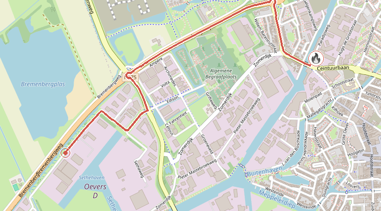 Kaart van de omgeving van de melding, met de kazerne die is gealarmeerd