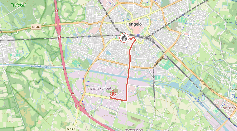 Kaart van de omgeving van de melding, met de kazerne die is gealarmeerd