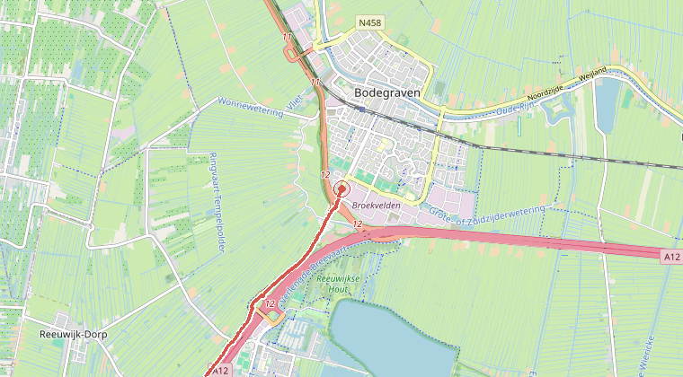Kaart van de omgeving van de melding, met de kazerne die is gealarmeerd