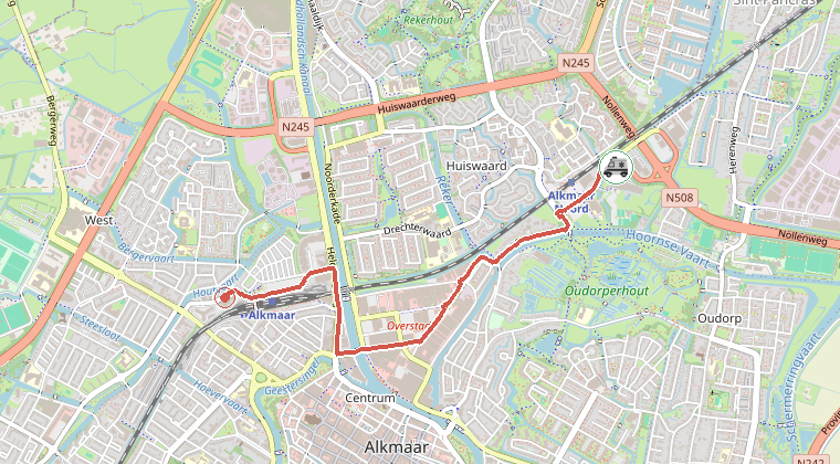 Kaart van de omgeving van de melding, met de kazerne die is gealarmeerd
