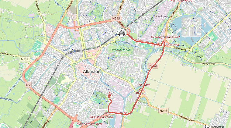 Kaart van de omgeving van de melding, met de kazerne die is gealarmeerd