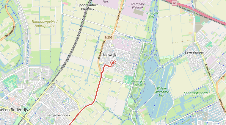 Kaart van de omgeving van de melding, met de kazerne die is gealarmeerd
