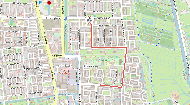 Kaart van de omgeving van de melding, met de kazerne die is gealarmeerd