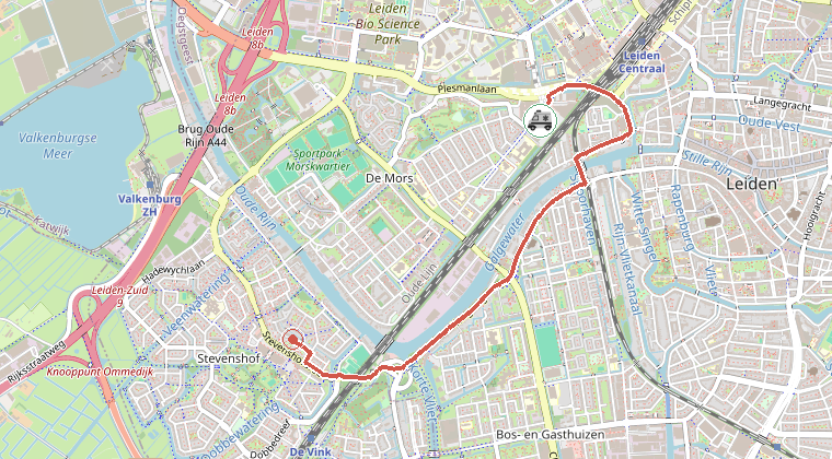 Kaart van de omgeving van de melding, met de kazerne die is gealarmeerd