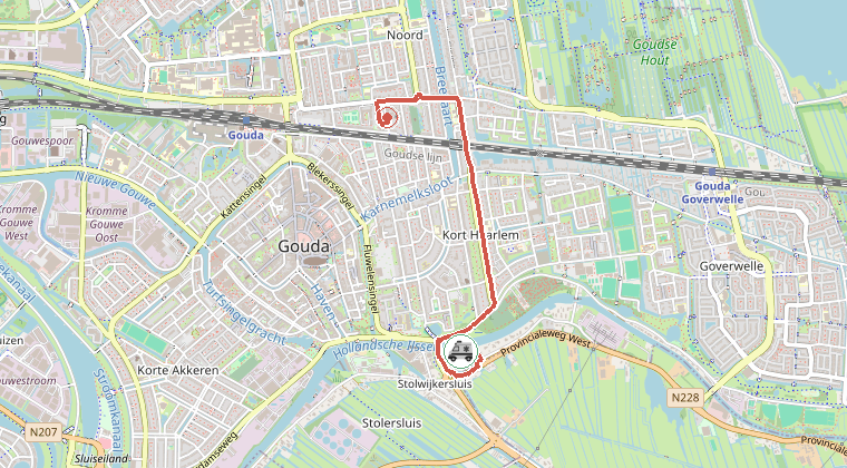 Kaart van de omgeving van de melding, met de kazerne die is gealarmeerd