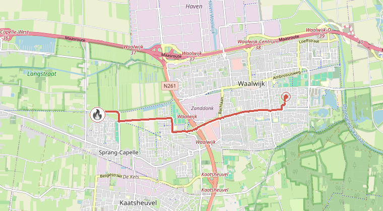 Kaart van de omgeving van de melding, met de kazerne die is gealarmeerd