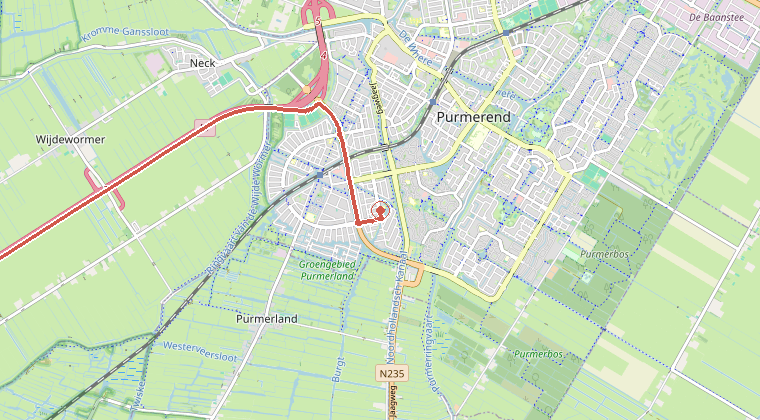 Kaart van de omgeving van de melding, met de kazerne die is gealarmeerd