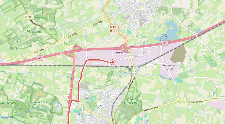 Kaart van de omgeving van de melding, met de kazerne die is gealarmeerd
