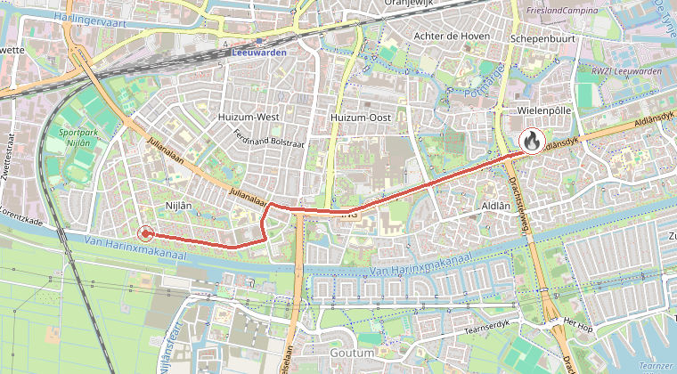 Kaart van de omgeving van de melding, met de kazerne die is gealarmeerd