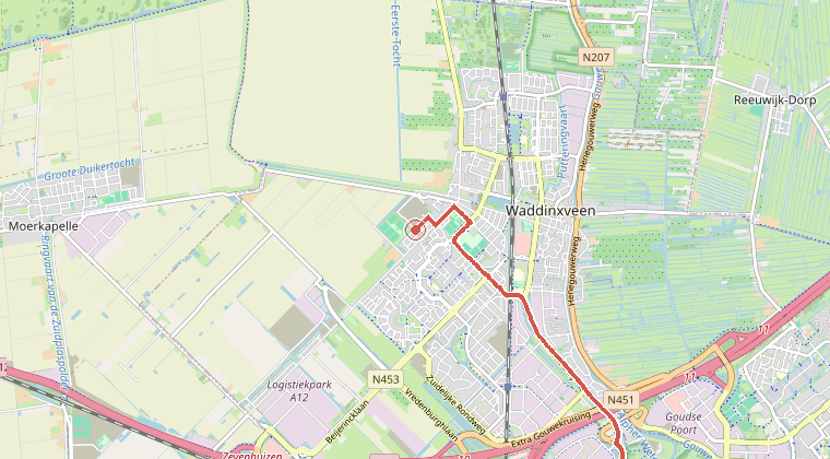 Kaart van de omgeving van de melding, met de kazerne die is gealarmeerd