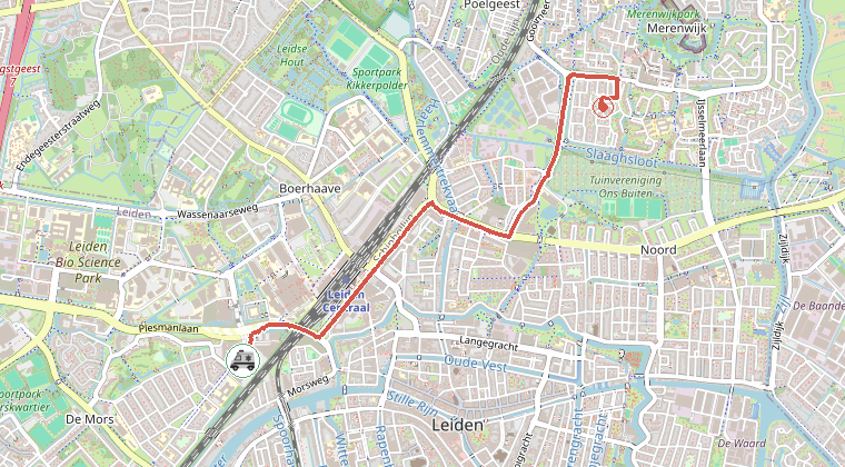 Kaart van de omgeving van de melding, met de kazerne die is gealarmeerd