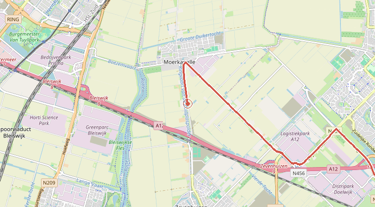 Kaart van de omgeving van de melding, met de kazerne die is gealarmeerd