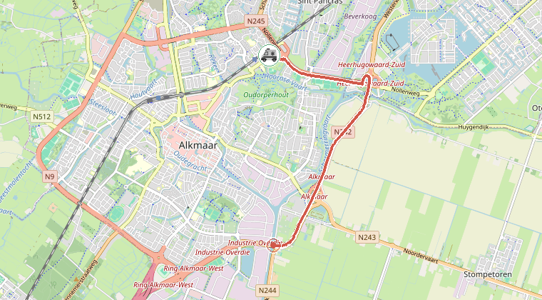 Kaart van de omgeving van de melding, met de kazerne die is gealarmeerd