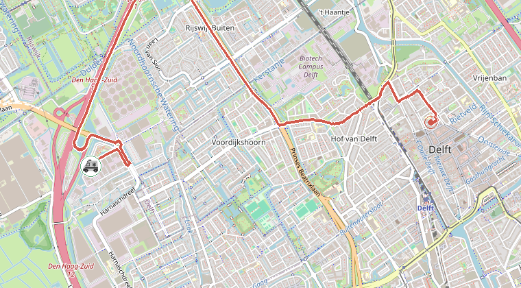Kaart van de omgeving van de melding, met de kazerne die is gealarmeerd