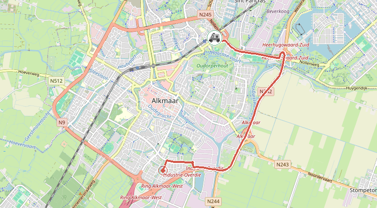 Kaart van de omgeving van de melding, met de kazerne die is gealarmeerd