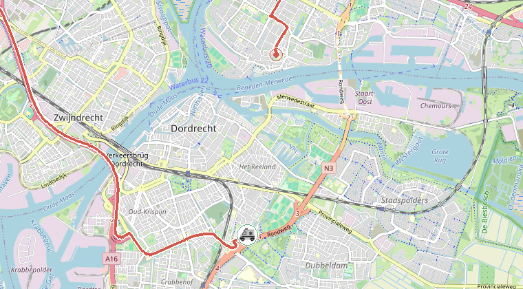 Kaart van de omgeving van de melding, met de kazerne die is gealarmeerd