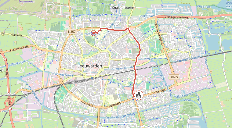 Kaart van de omgeving van de melding, met de kazerne die is gealarmeerd