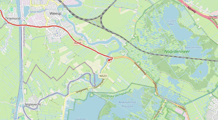 Kaart van de omgeving van de melding, met de kazerne die is gealarmeerd