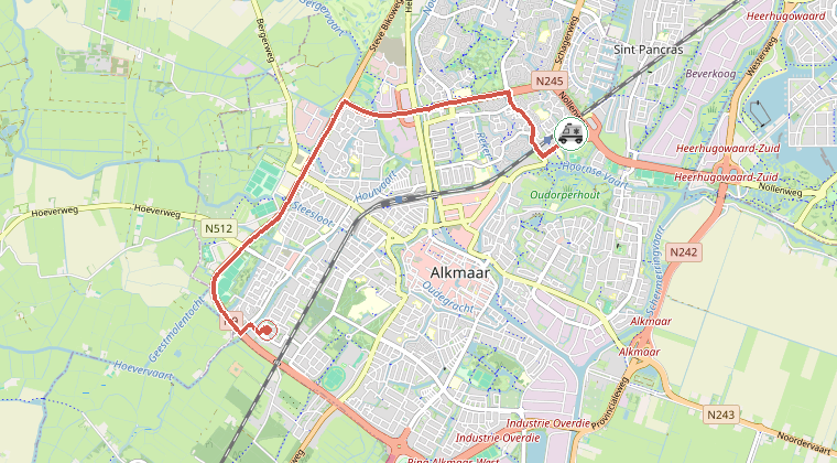Kaart van de omgeving van de melding, met de kazerne die is gealarmeerd
