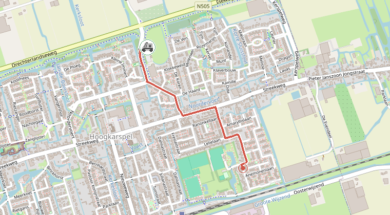Kaart van de omgeving van de melding, met de kazerne die is gealarmeerd