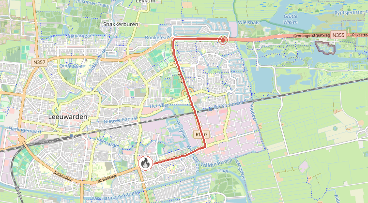 Kaart van de omgeving van de melding, met de kazerne die is gealarmeerd