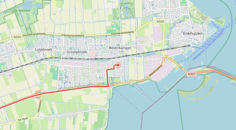 Kaart van de omgeving van de melding, met de kazerne die is gealarmeerd
