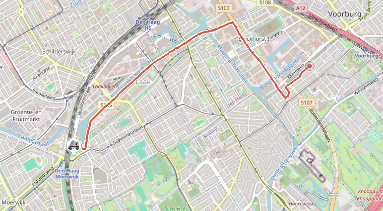 Kaart van de omgeving van de melding, met de kazerne die is gealarmeerd
