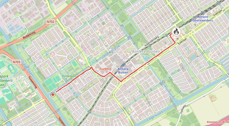 Kaart van de omgeving van de melding, met de kazerne die is gealarmeerd