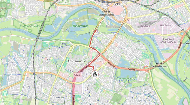 Kaart van de omgeving van de melding, met de kazerne die is gealarmeerd