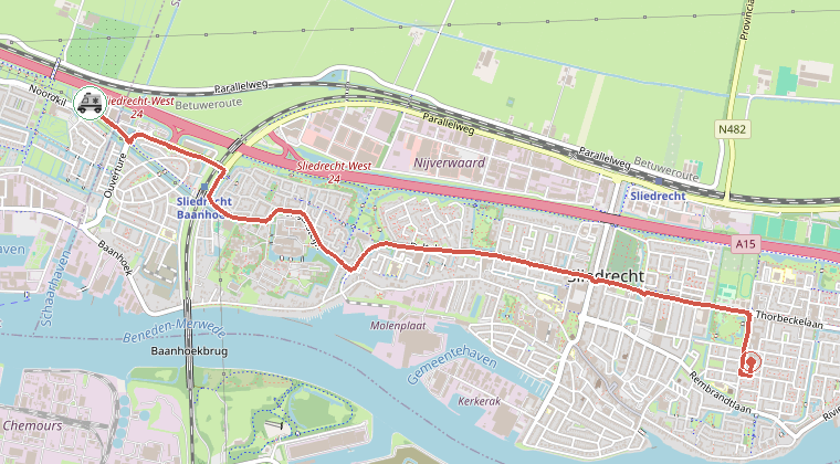 Kaart van de omgeving van de melding, met de kazerne die is gealarmeerd