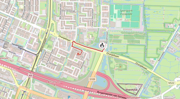 Kaart van de omgeving van de melding, met de kazerne die is gealarmeerd