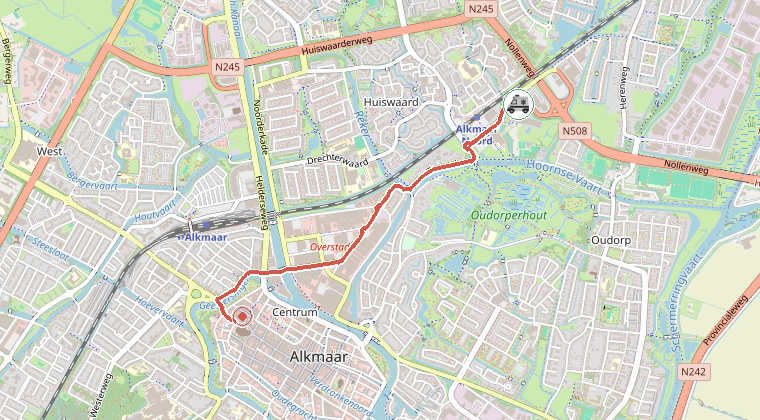 Kaart van de omgeving van de melding, met de kazerne die is gealarmeerd
